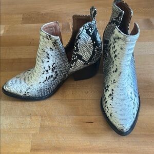 Jeffrey Campbell Snakeskin Ankle Boots - Black and White